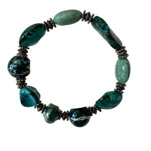Elegant Green Stone and Glass Silver Tone Spacers Bracelet